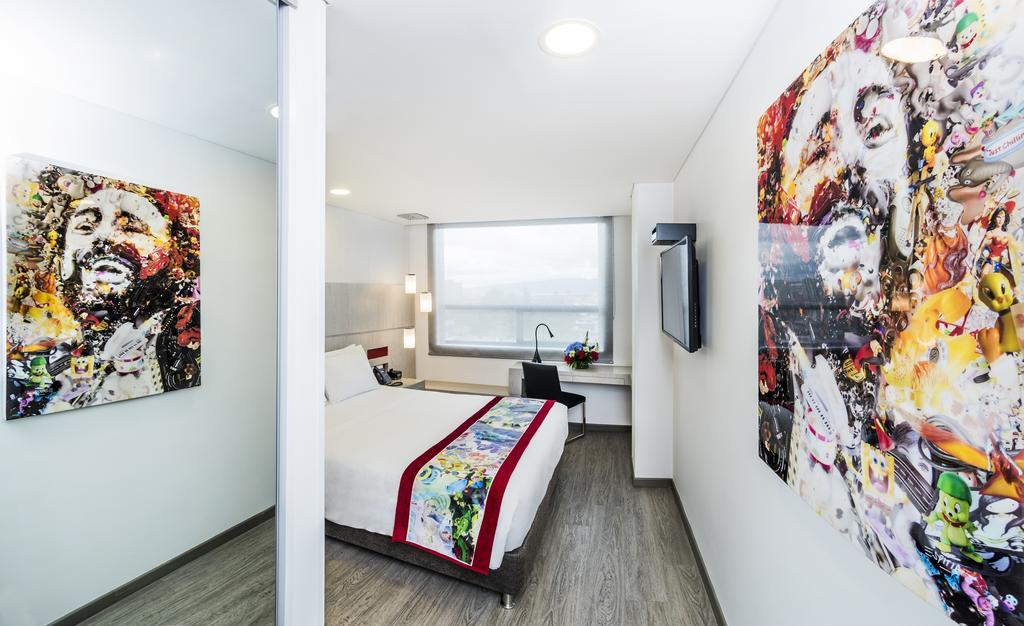 Double Room,1565578693:JPEG