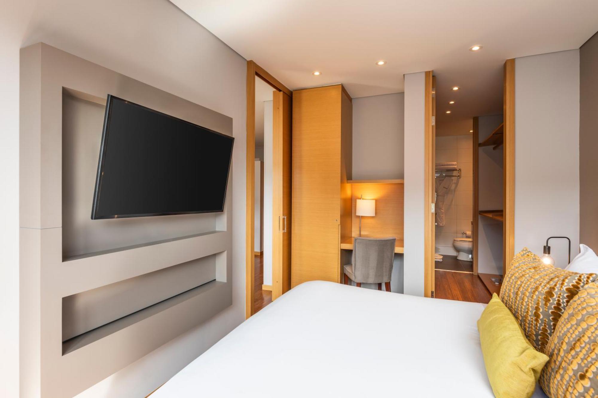 One-Bedroom Apartment,1543261747:JPEG