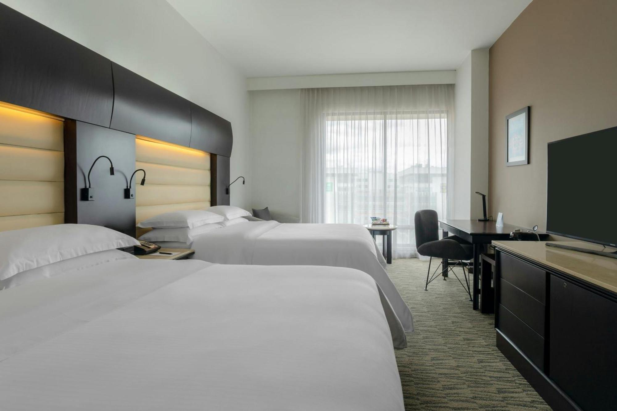Double Room Two Double Beds High Floor or Club Access,1706821355:JPEG