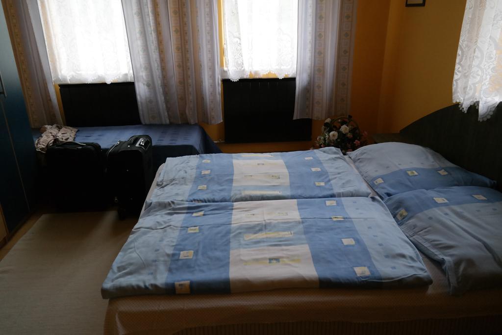 Superior Apartment,230046931:JPEG