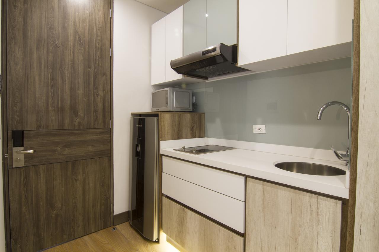 Triple Room,527339103:JPEG