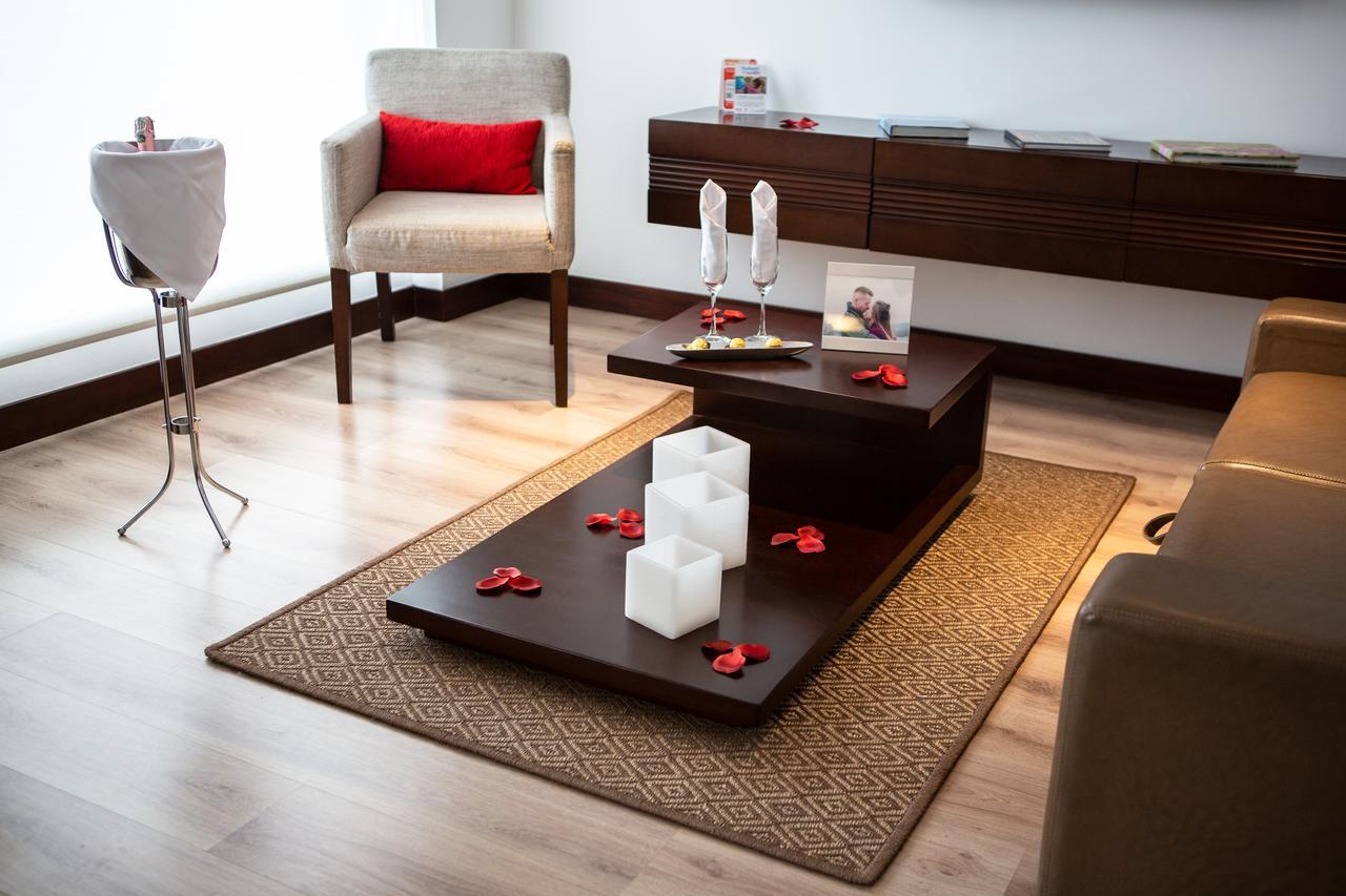 Deluxe King Suite
