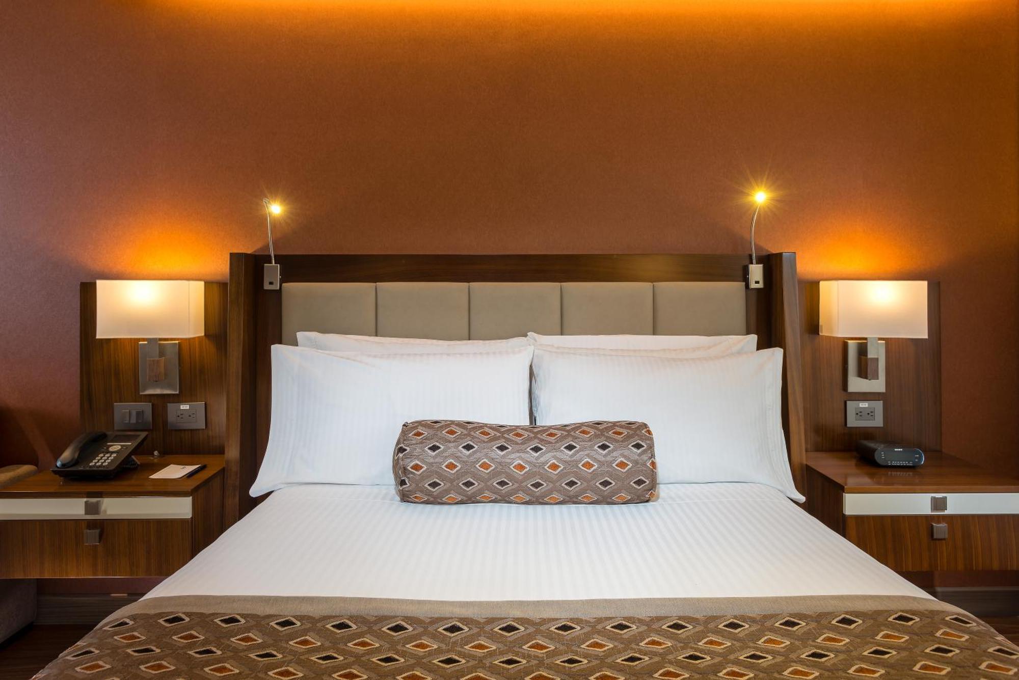 Standard Queen Room,1213993036:JPEG