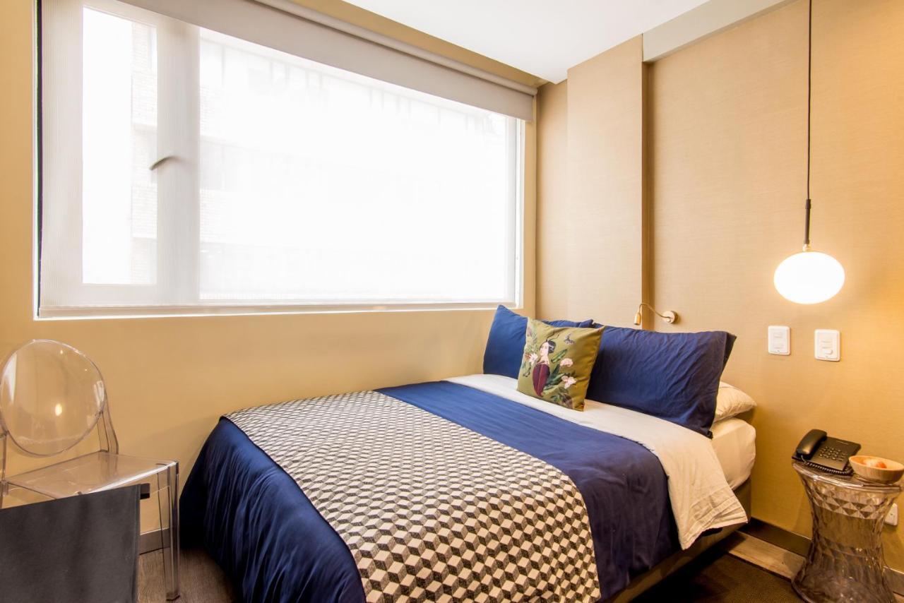 Single Room,761687071:JPEG